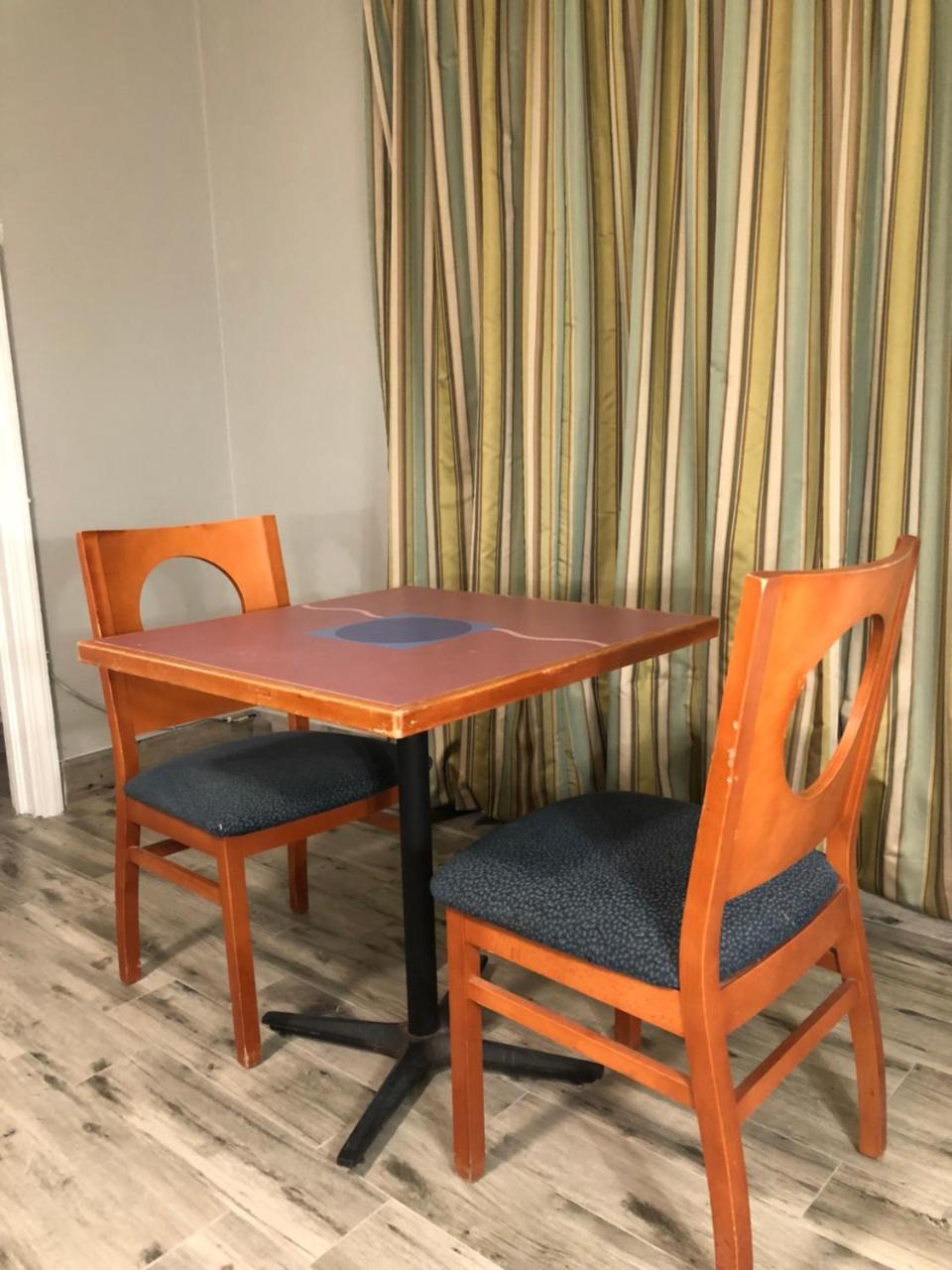 Bay Breeze Inn Bradenton Buitenkant foto